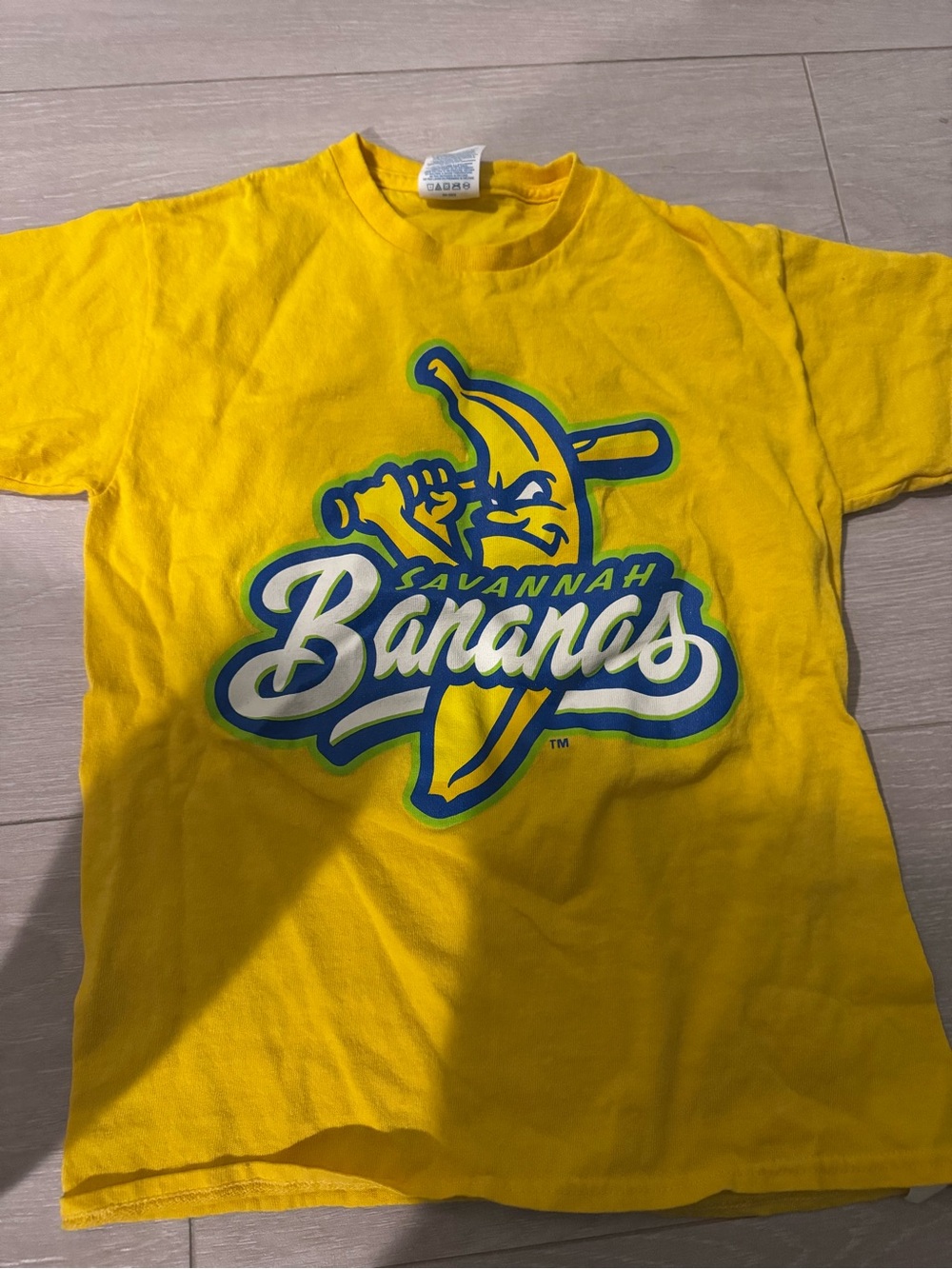 Savannah Banana youth tshirt size M
